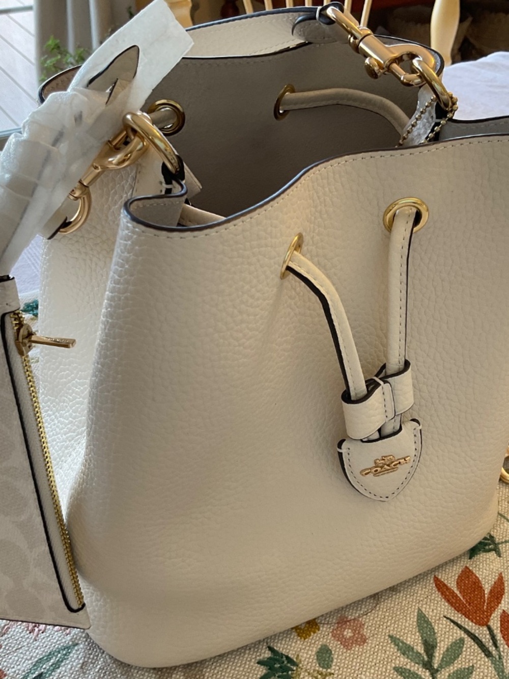 Rowan Bucket Bag - Picture 8 of 13